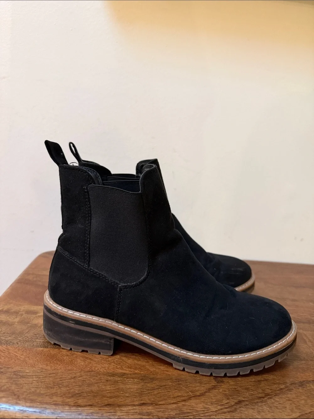 Kensie Black Chelsea Boots for Women - Casual Slip-On